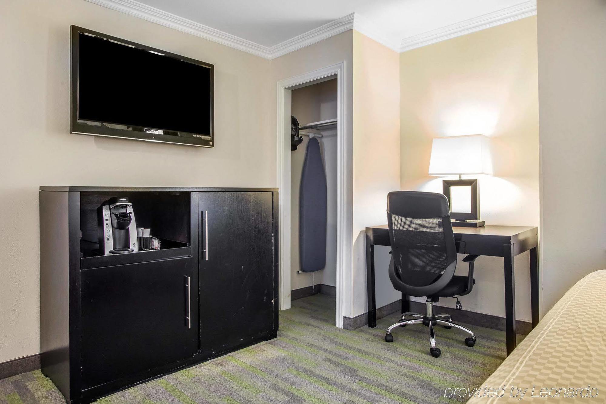 Quality Inn Center City Philadelphia Buitenkant foto
